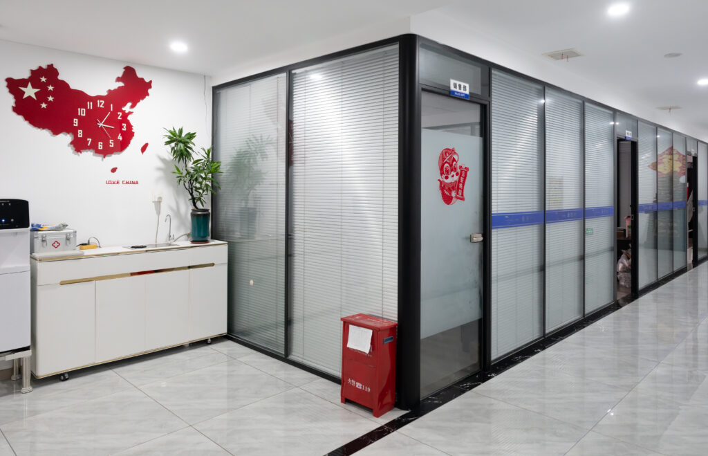 Modern office and sales department of Cedar Paper, a professional paper tableware manufacturer, showcasing a professional and organized working environment.